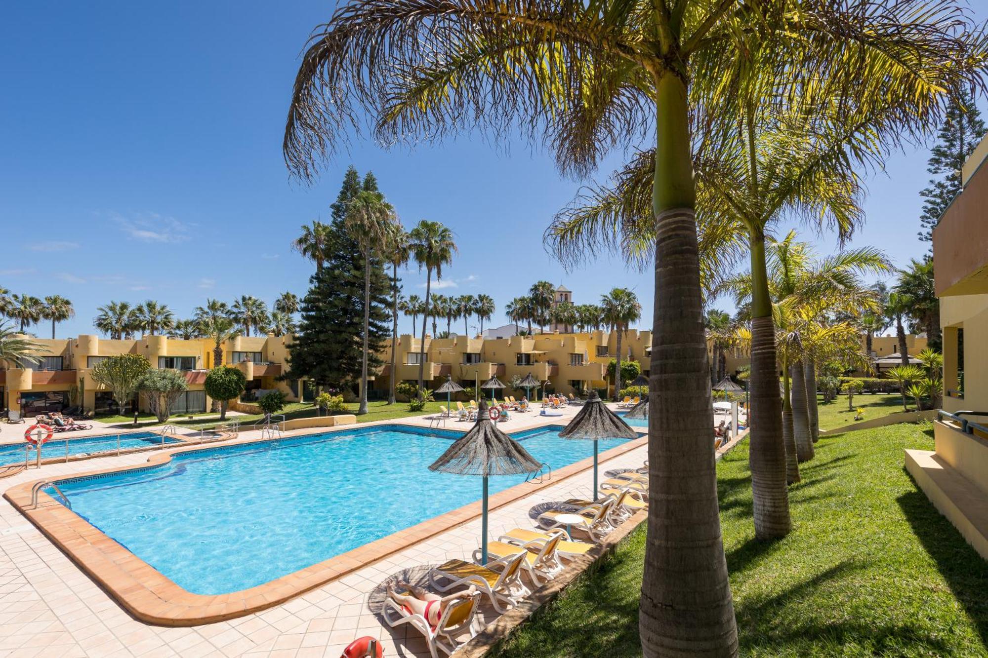 Home2Book Pool & Tennis Court Cozy Apt, Corralejo Luaran gambar