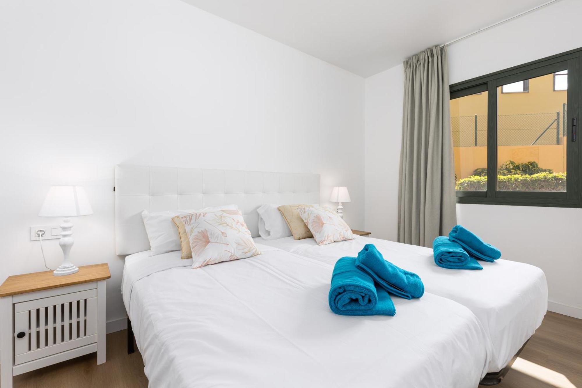 Home2Book Pool & Tennis Court Cozy Apt, Corralejo Luaran gambar