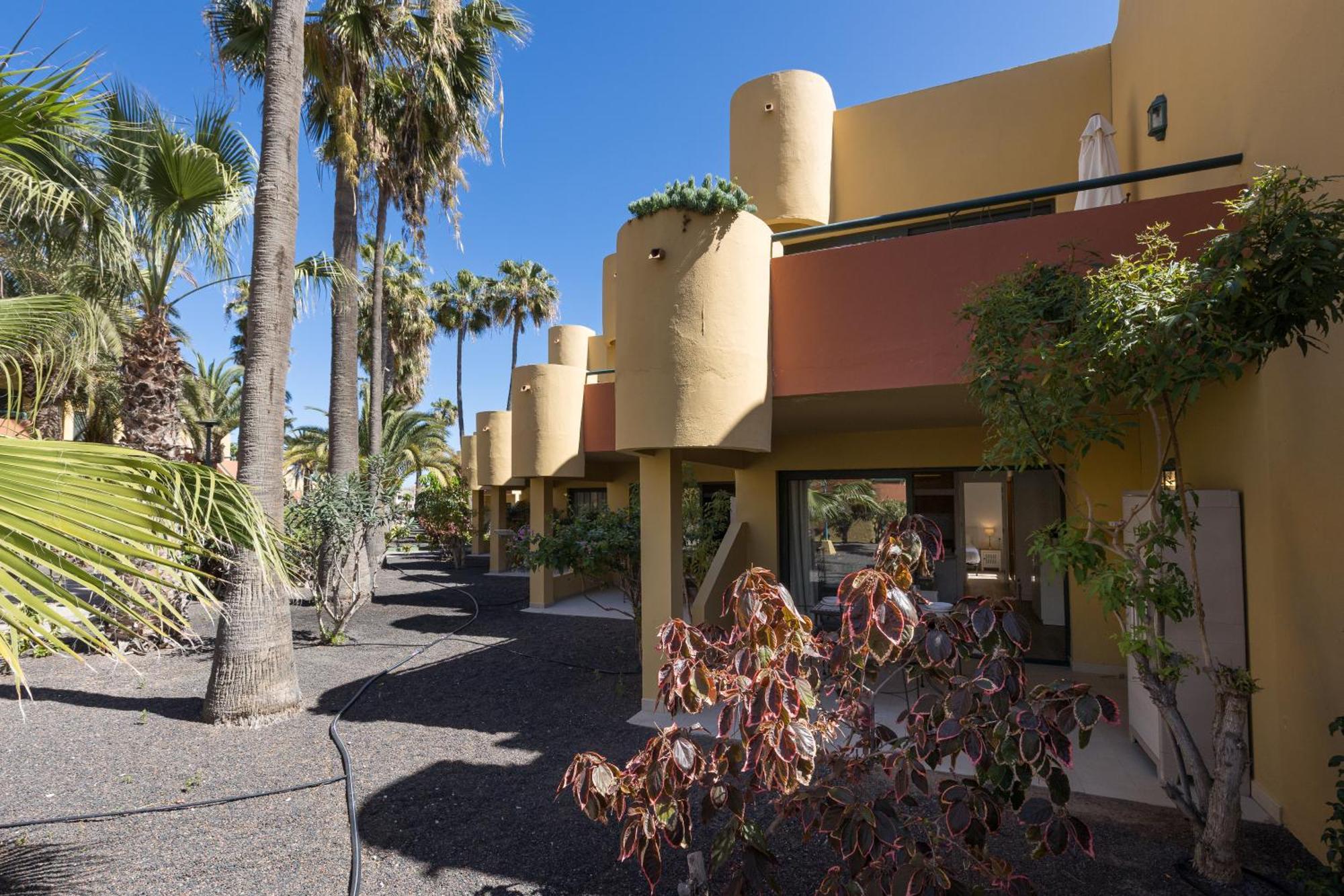 Home2Book Pool & Tennis Court Cozy Apt, Corralejo Luaran gambar